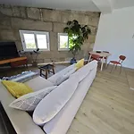 Casa con jardín, piscina privada y vistas a las Islas Cies Casa de Férias Nigrán