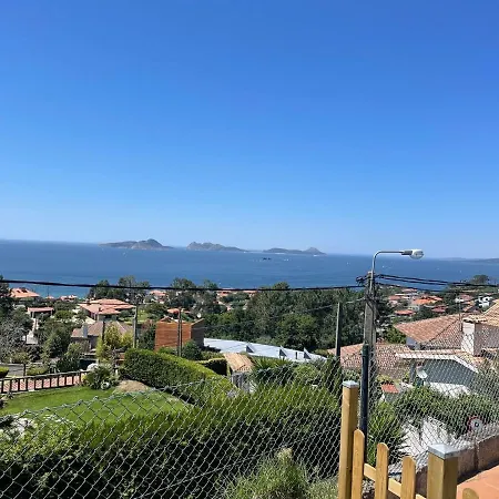 Casa Con Jardin, Piscina Privada Y Vistas A Las Islas Cies 尼格兰