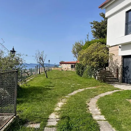 Casa Con Jardin, Piscina Privada Y Vistas A Las Islas Cies 尼格兰